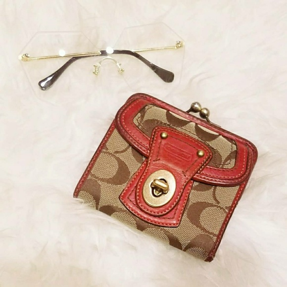 Coach Handbags - Killer, COACH, turn clasp wallet!!